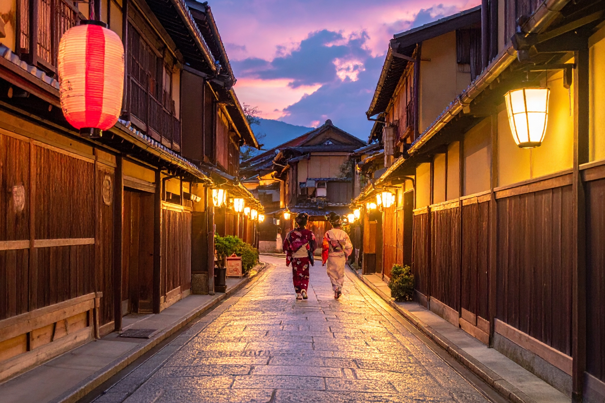 Why Kyoto’s Gion District Remains One of the World’s Most In-Demand Cultural Destinations