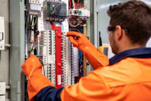 When Electrical Emergencies Can’t Wait Choosing the Right Professional Support